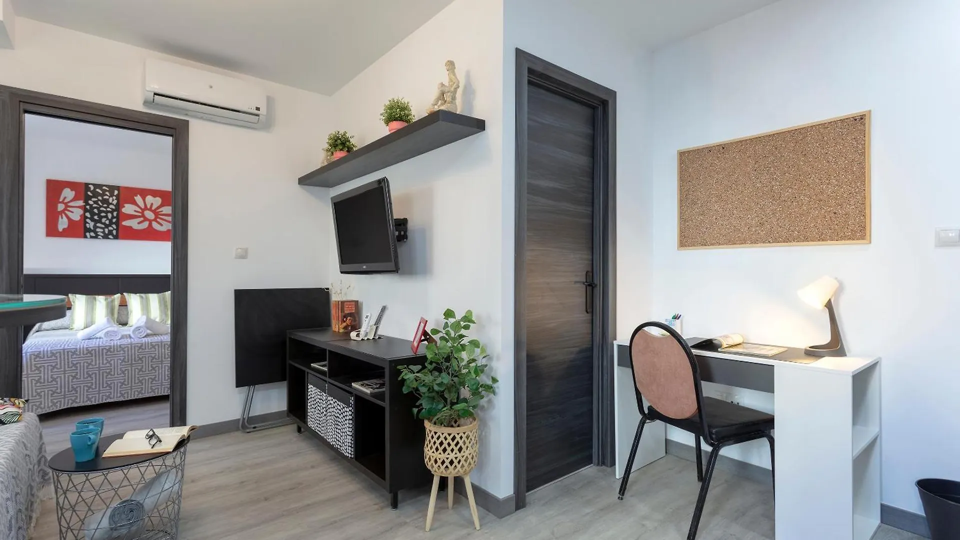 Sunstay Eslava Flat I Málaga Apartment